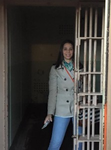 Luisa in a cell at Alcatraz 